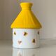 Former pot formed beehive in vintage opaline