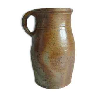 Sandstone milk pot