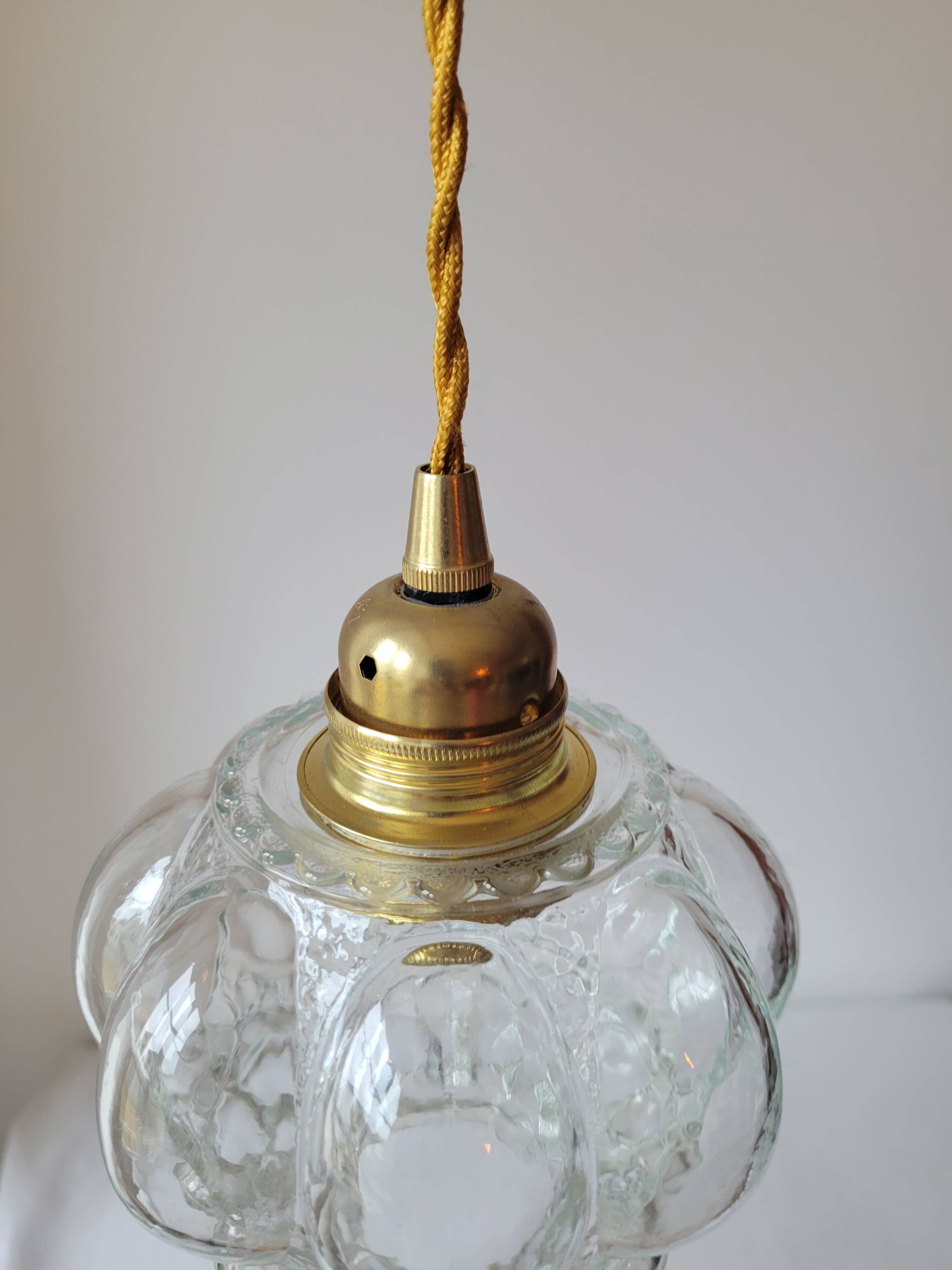 Molded glass pendant light