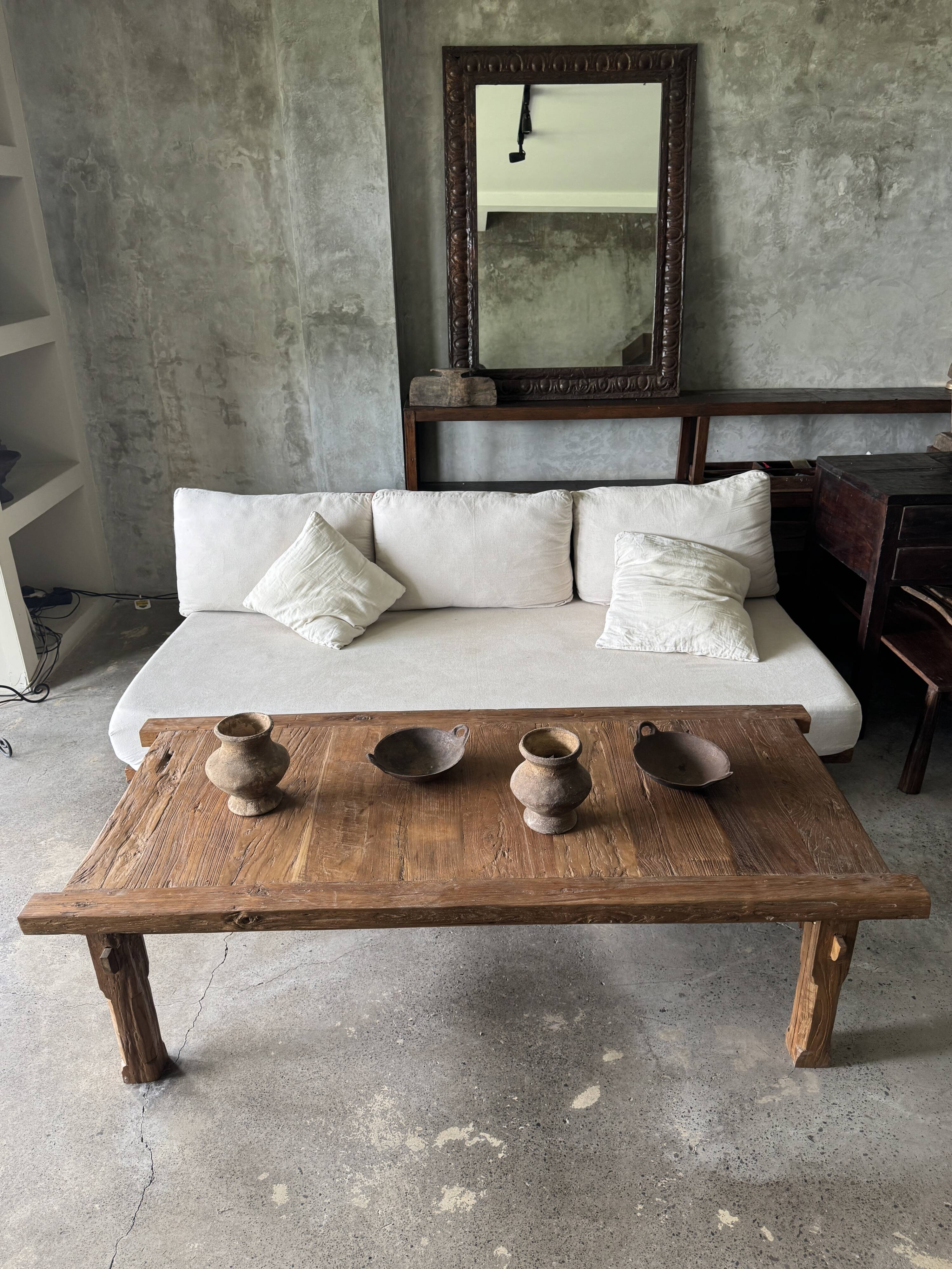 Large upcycled golden teak coffee table L1m60 W70 H45
