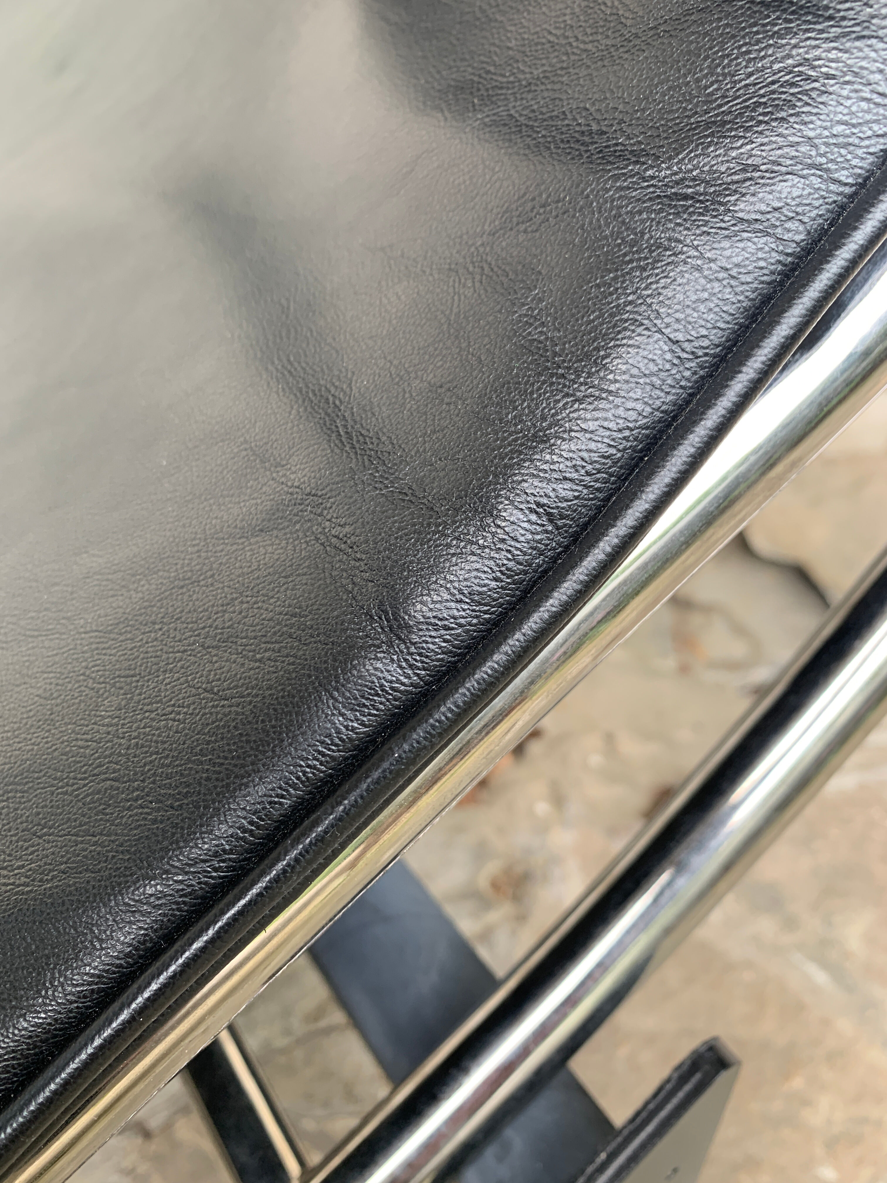 Chaise longue LC4 cassina by  Le Corbusier