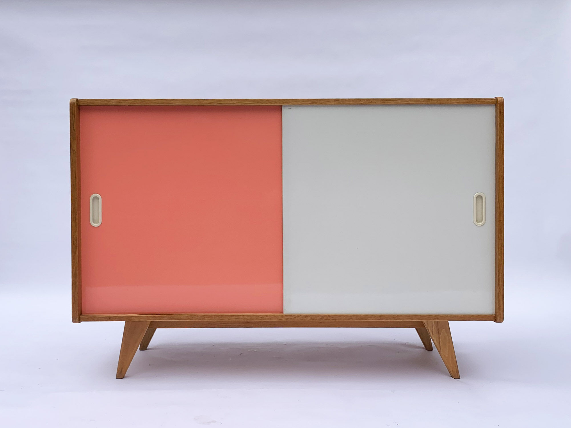 Jiri Jiroutek sideboard for Interier Praha, 1960s