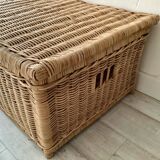Large format wicker trunk