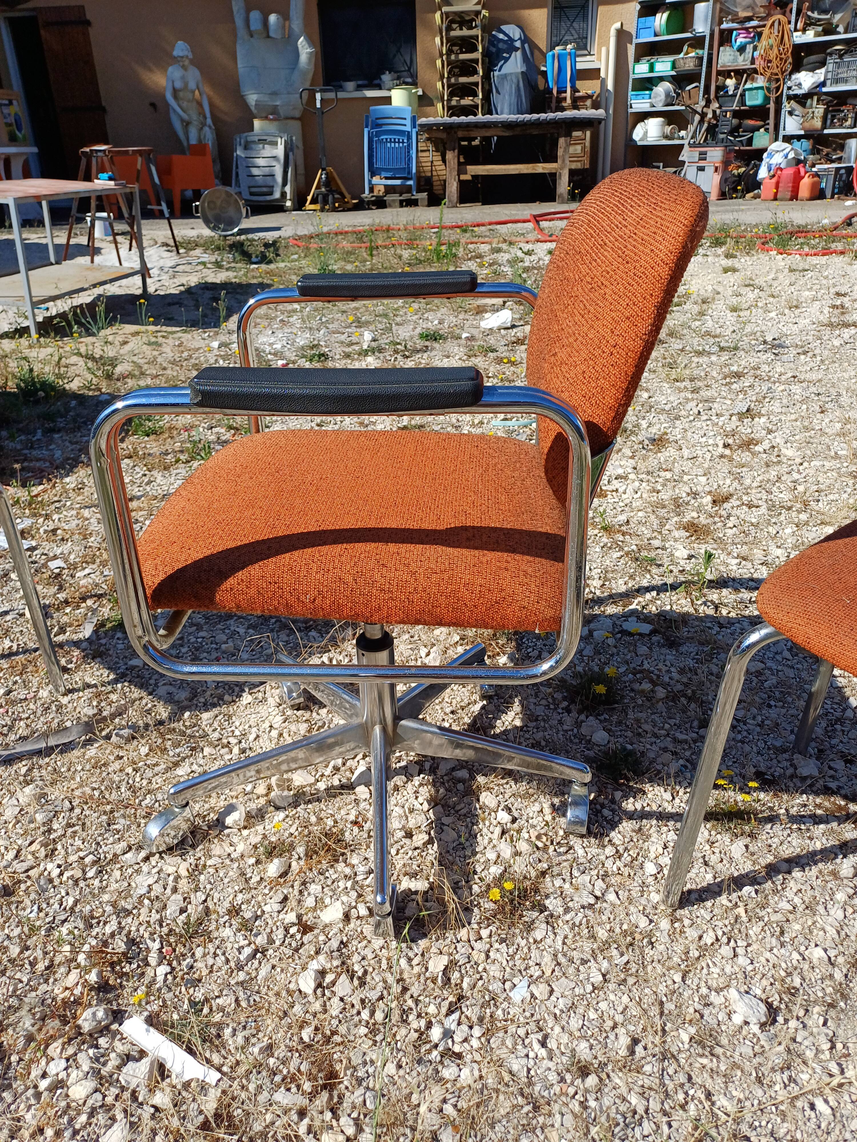 Armchair and 2 vintage chairs eurosit