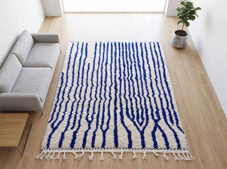 Custom-made traditional pure wool rug size 2/3 m