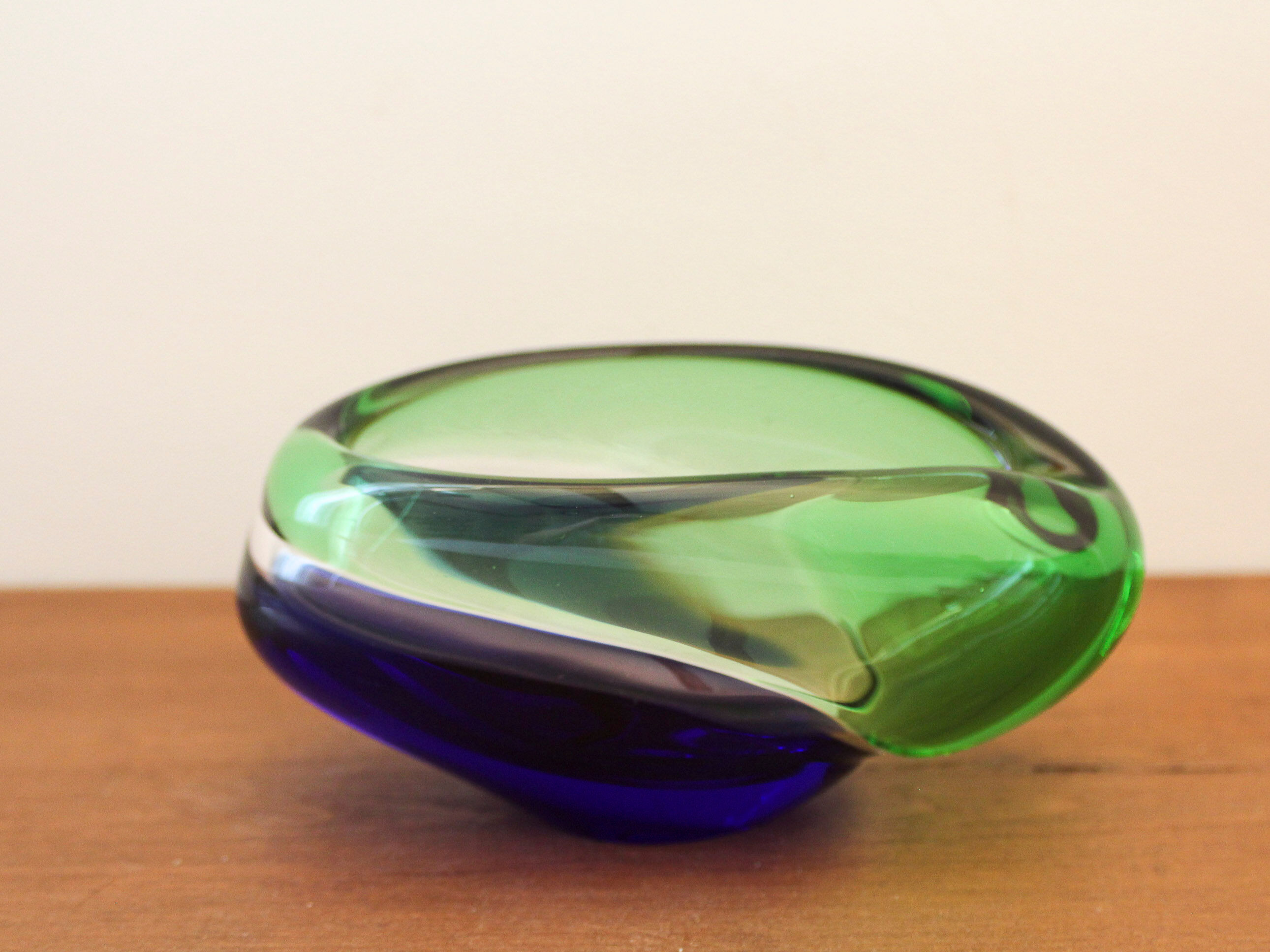 Glass ashtray by Ladislav Palecek