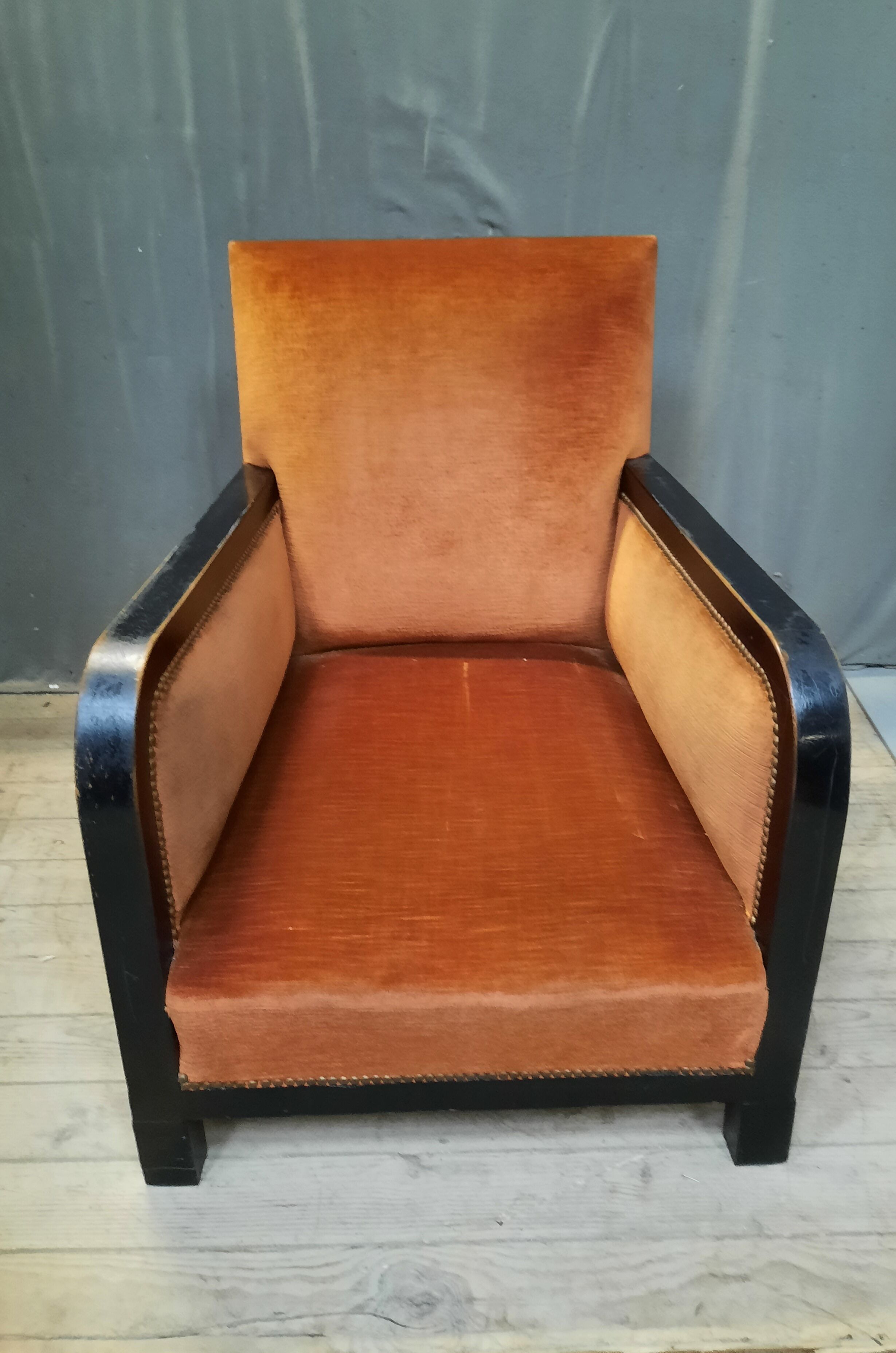Fauteuil club bois et velour