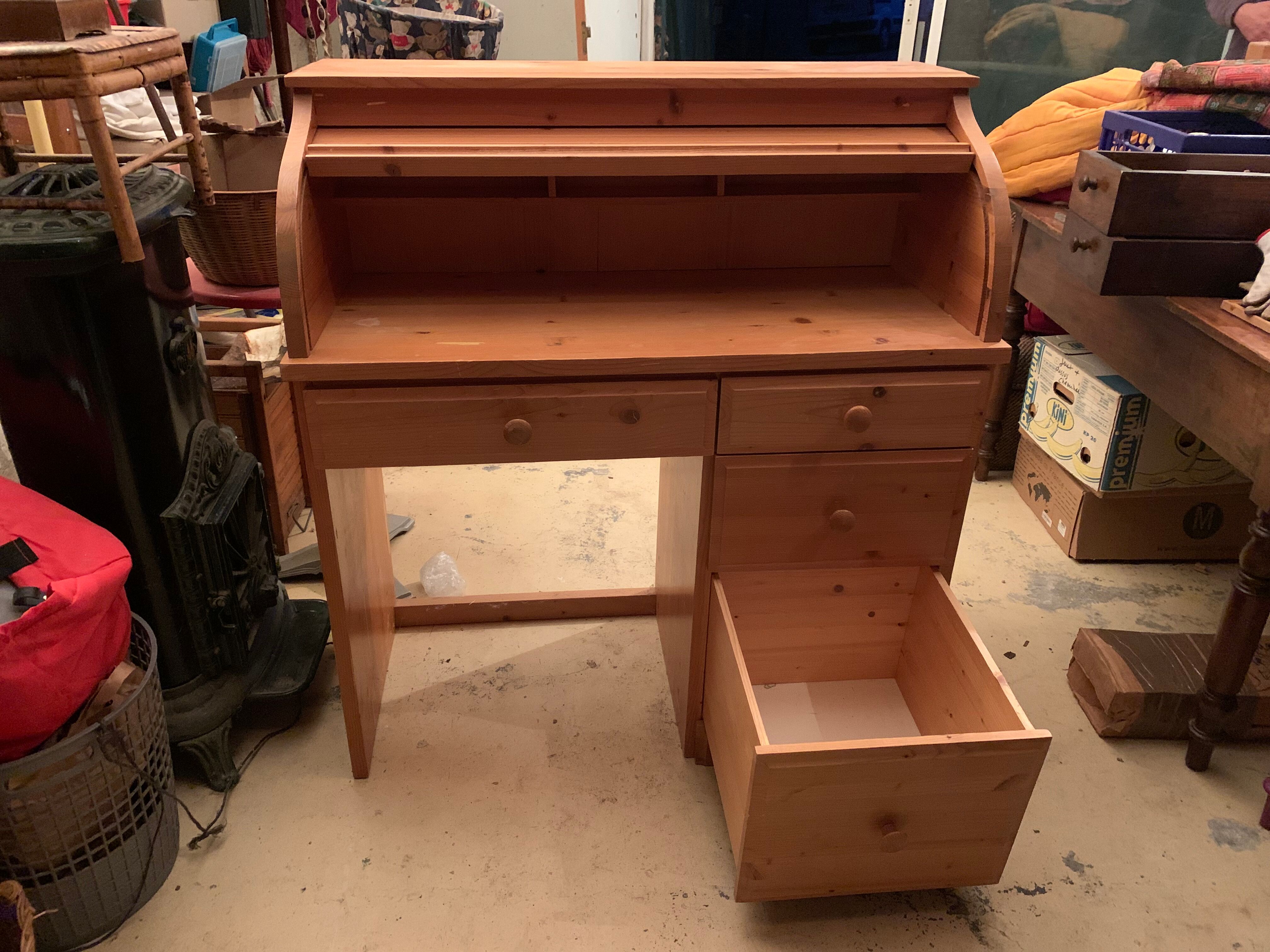 Pine desk with sliding wooden curtain