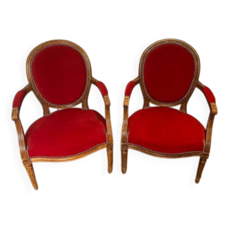 Paire de fauteuils cabriolet XVIème
