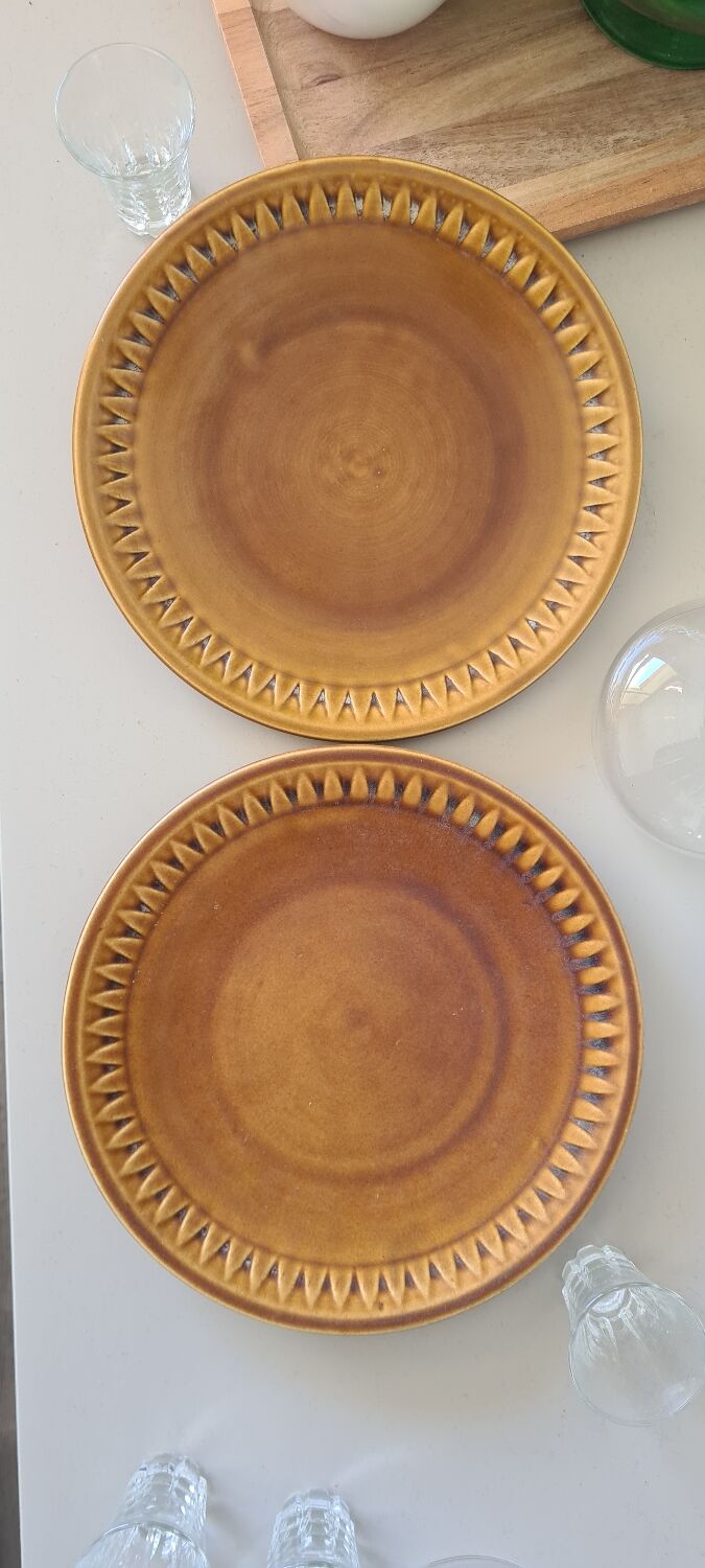Vintage ceramic plate pair honey - Kera Vitral, Czechoslovakia