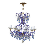 lustre bleu, fait de perles.