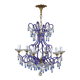 lustre bleu, fait de perles.