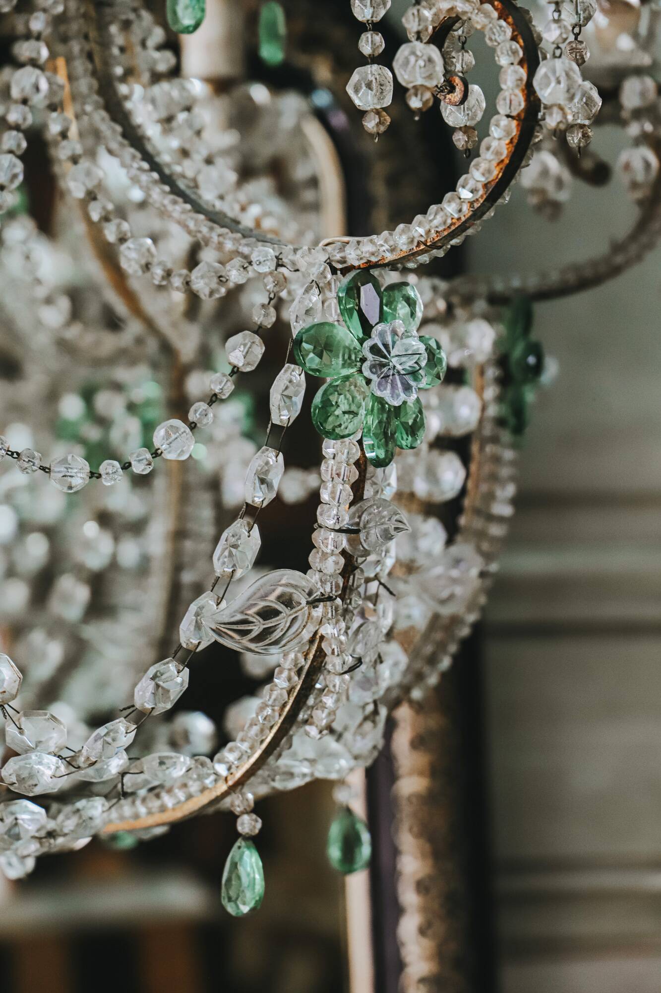 Ensemble de deux appliques ou appliques en cristal italien avec fleurs vertes