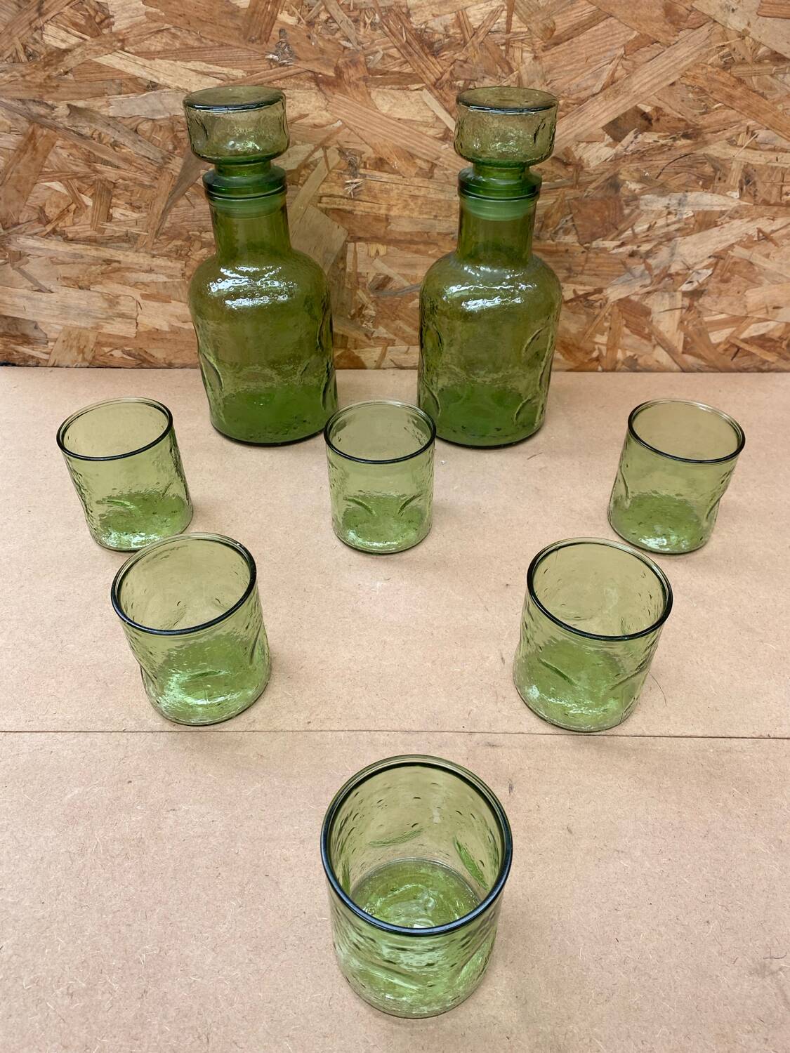 Old Orangeade Carafe Service + 6 Green Molded Glass Glasses 1970 Vintage
