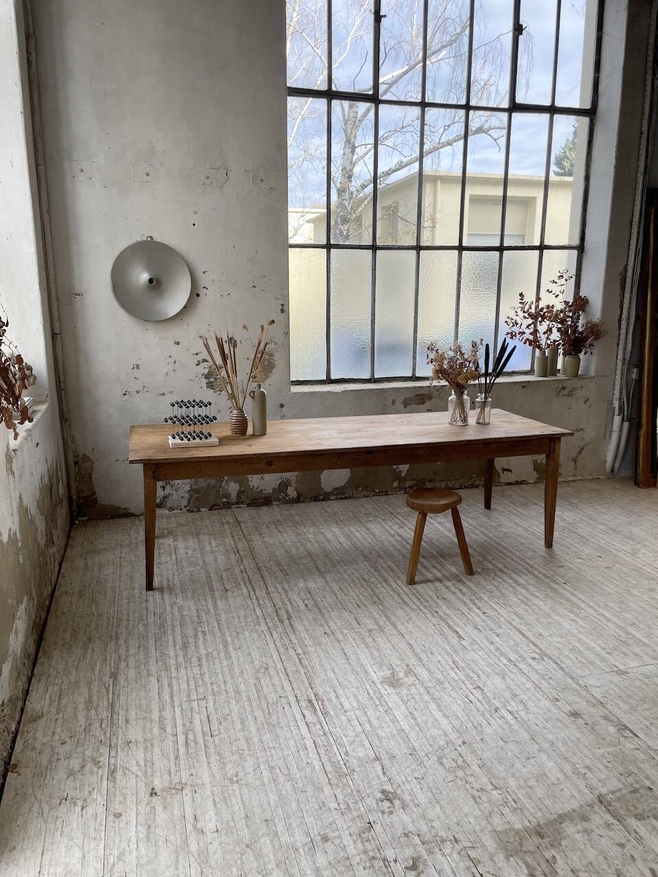 Farmhouse table with spindle legs in oak and pine, 2.5m