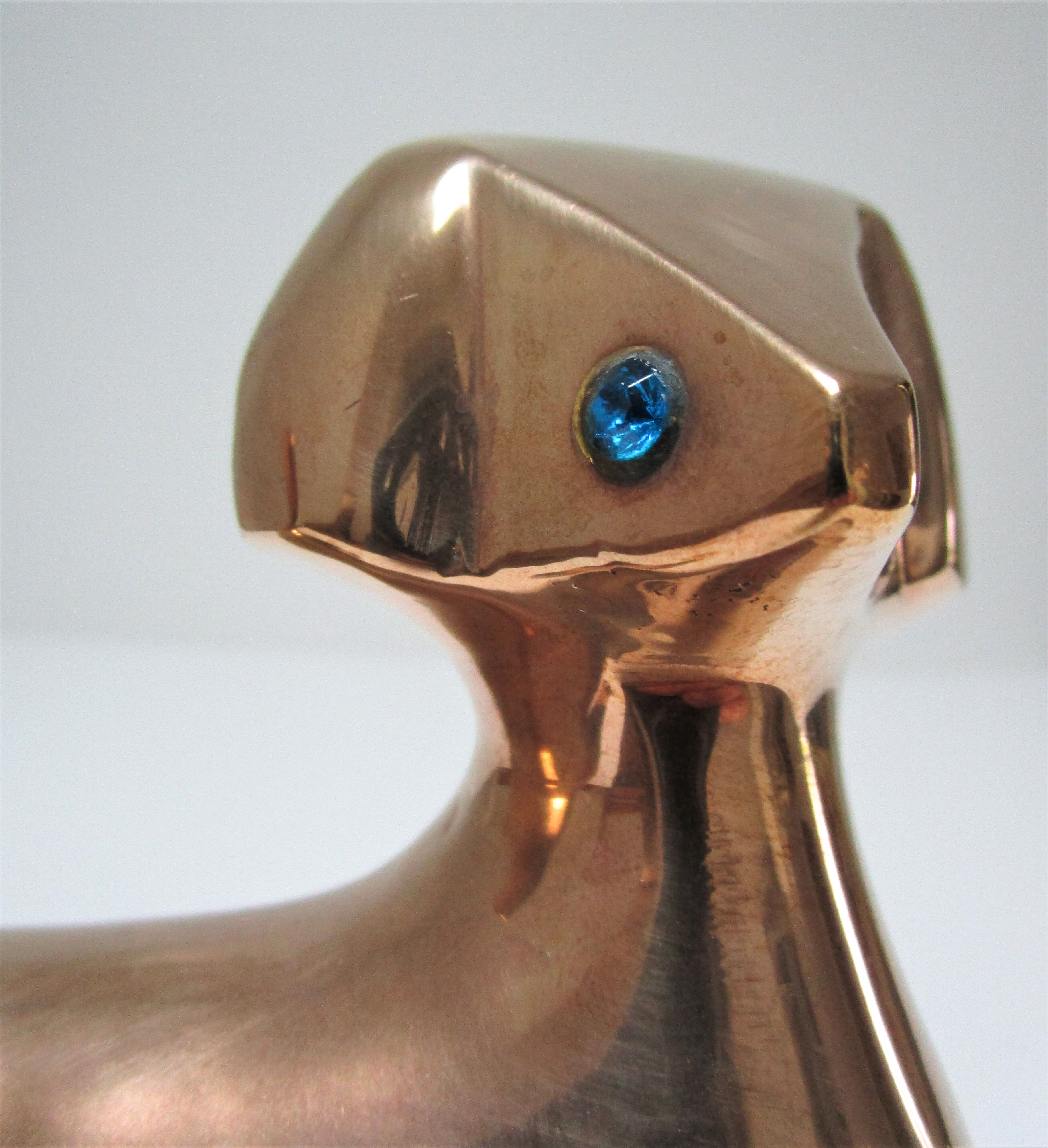 Chien sculptural laiton vintage années 60-70
