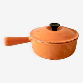 Caquelon poêlon casserole avec poignée et couvercle cocotte Le Creuset 1,2 L orange