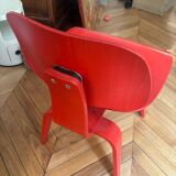 Plywood LCW Ray and Charles Eames. VITRA