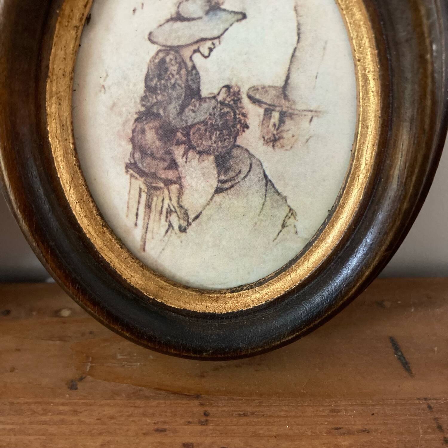 Pair of frames - old paintings