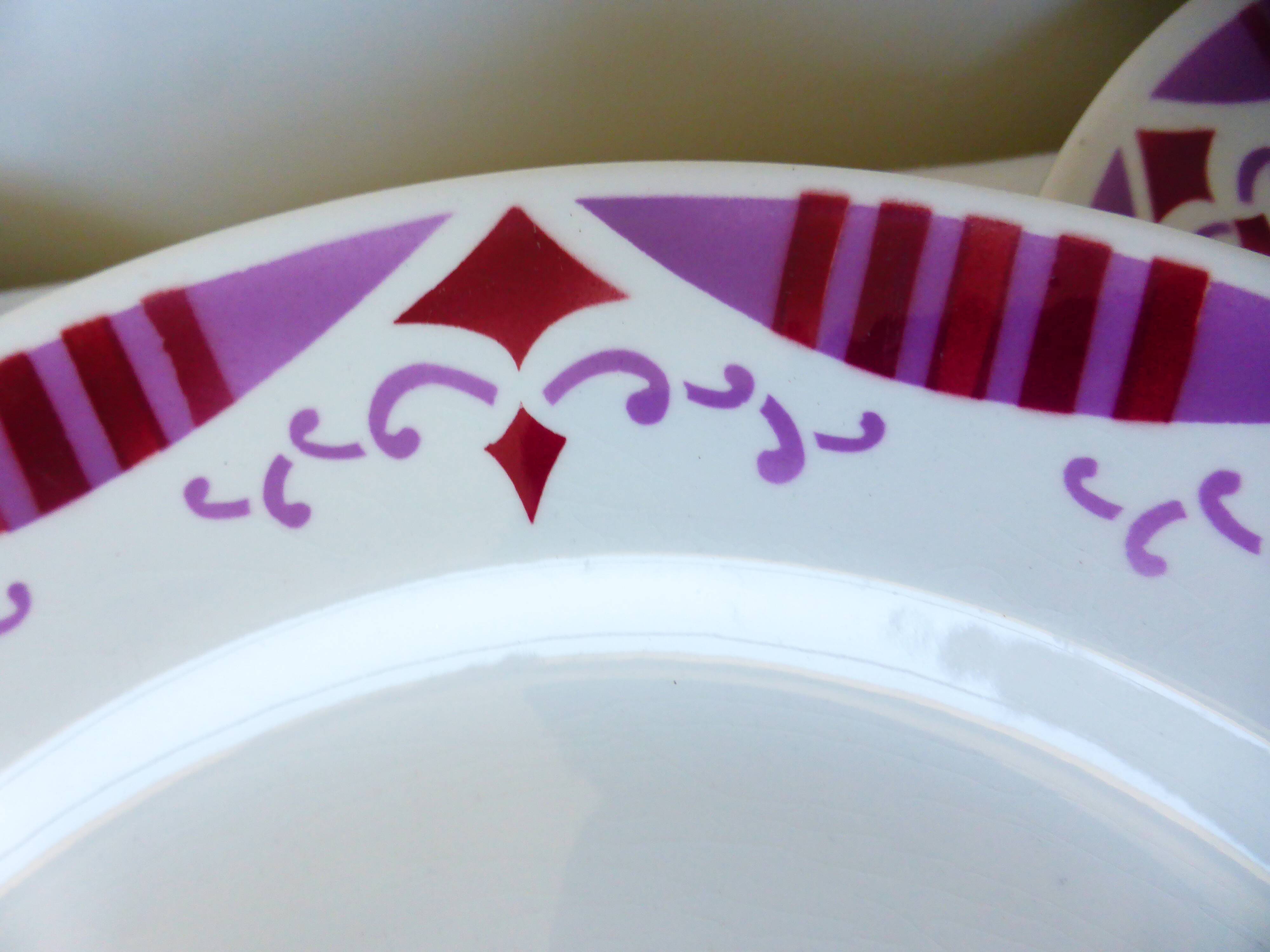 4 flat plates in iron earth from the Moulin des Loups and hamage, Madeleine model 2106197