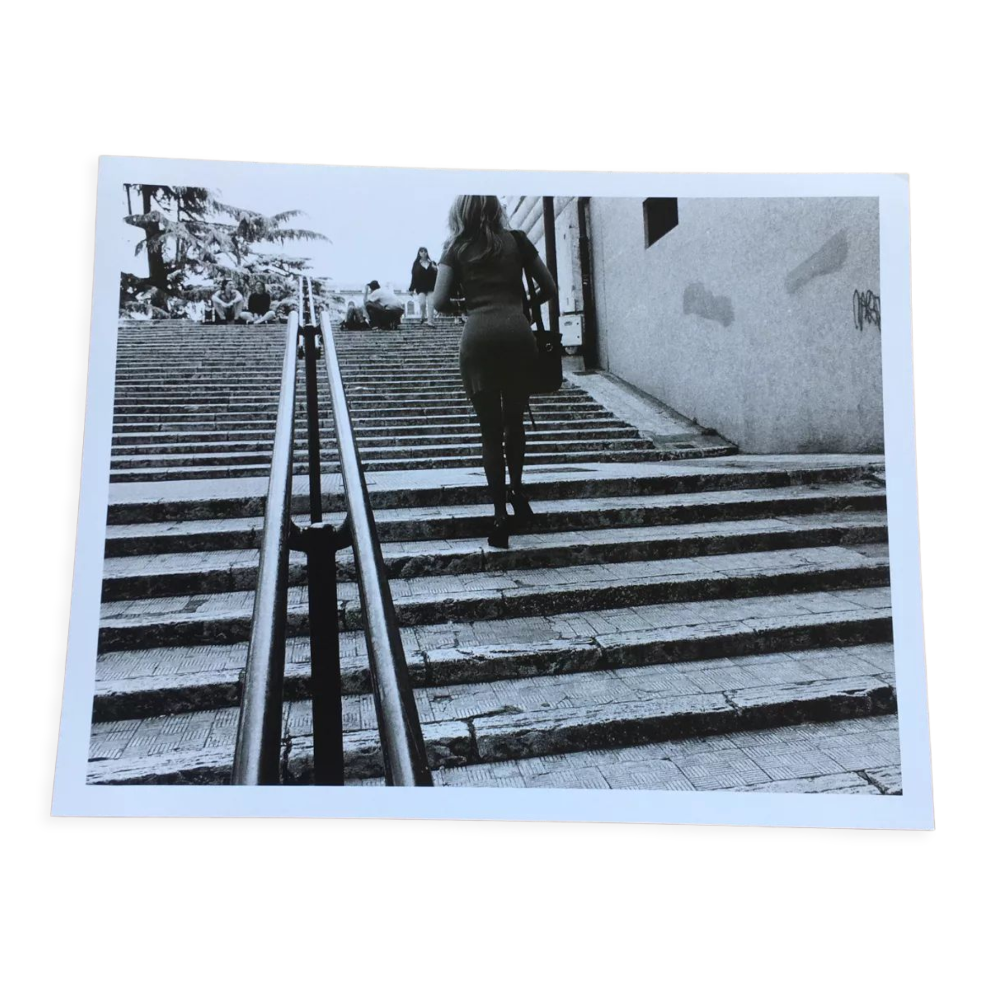Photographie graphique 90: femme, escalier.