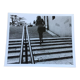 Photographie graphique 90: femme, escalier.