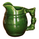 Old slip pitcher