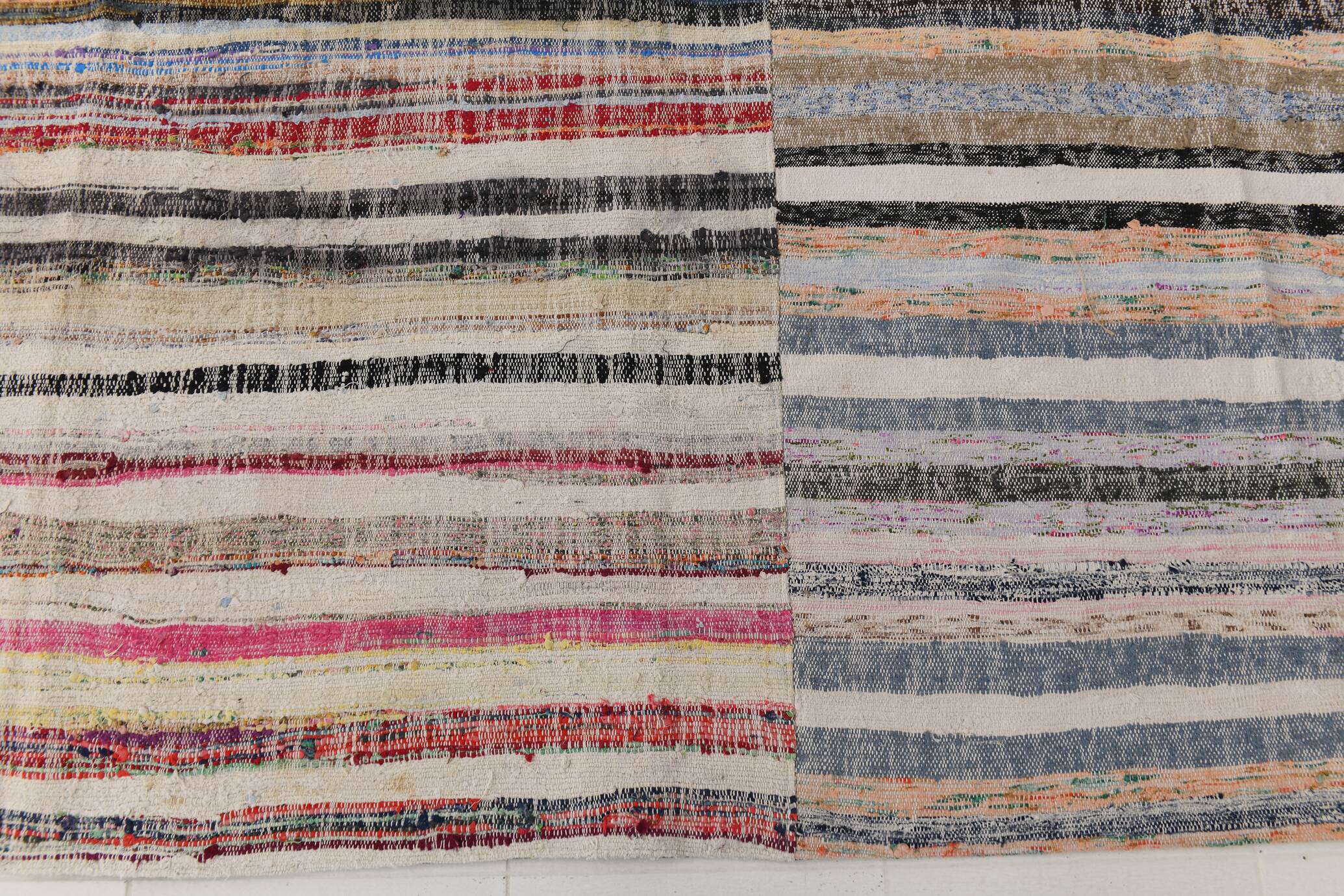 10x11 Oversize Handmade Wool Jute Kilim Rug, 292x327Cm