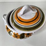 Small soup tureen signed Guy Arlé