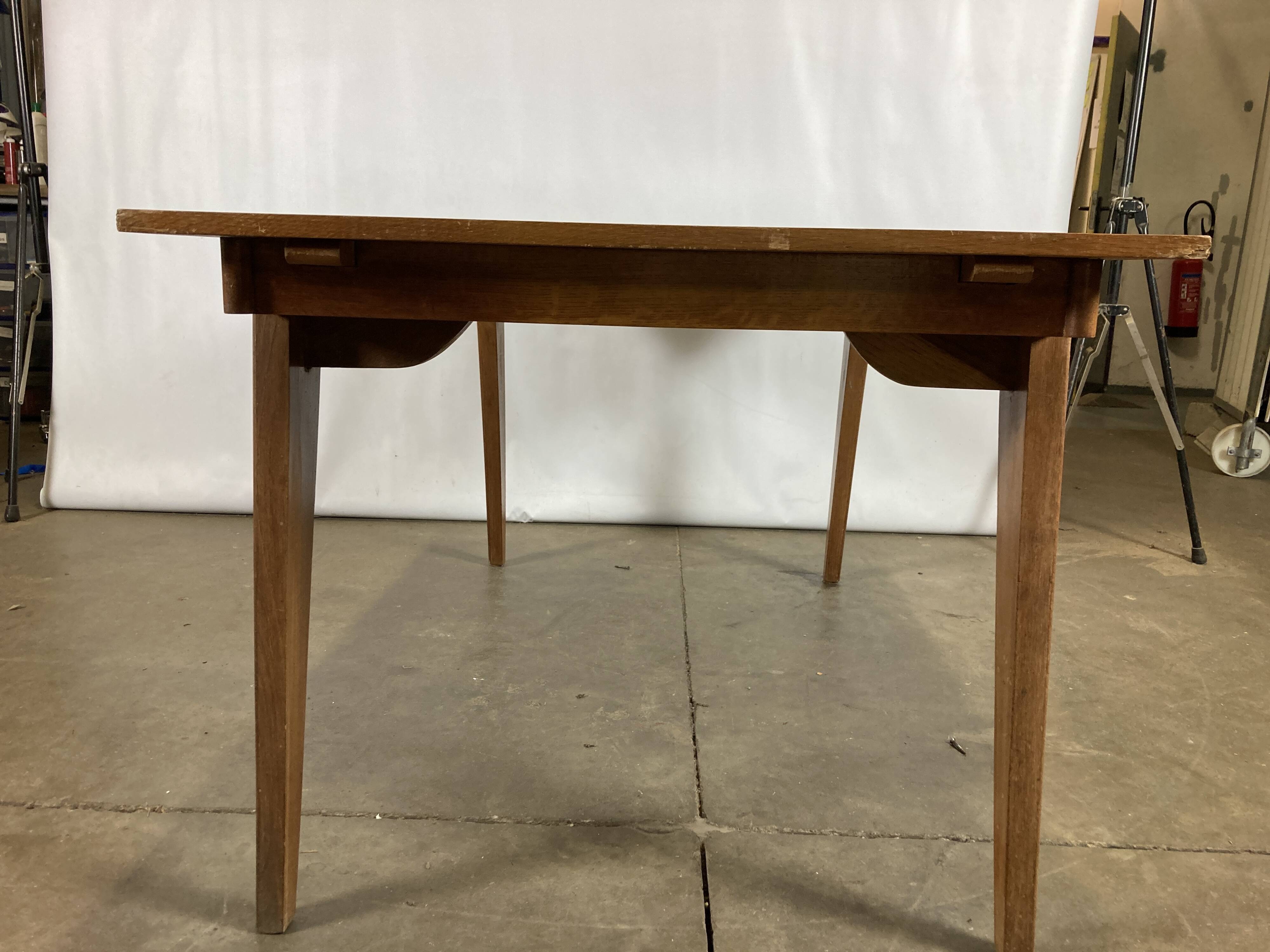 Table foot compass yearS 60