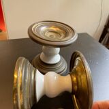 Support for metal and porcelain oil lamp