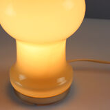 Lampe de table unique en verre opalin beige par Ivan Jakes, Tchécoslovaquie années 1960