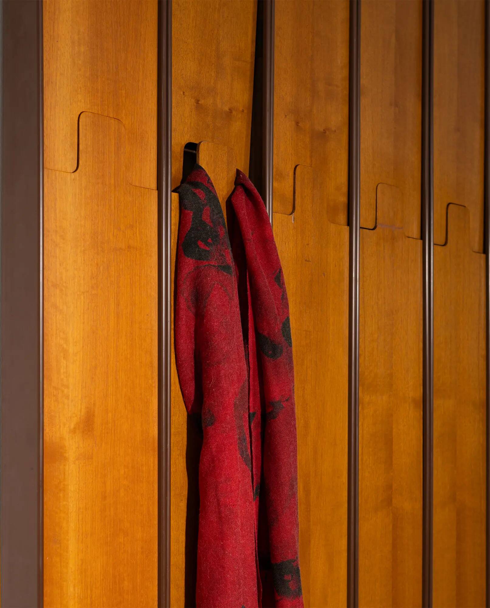 Luciano Bertoncini, "Gronda" coat hanger for Elco, Italy 1970's