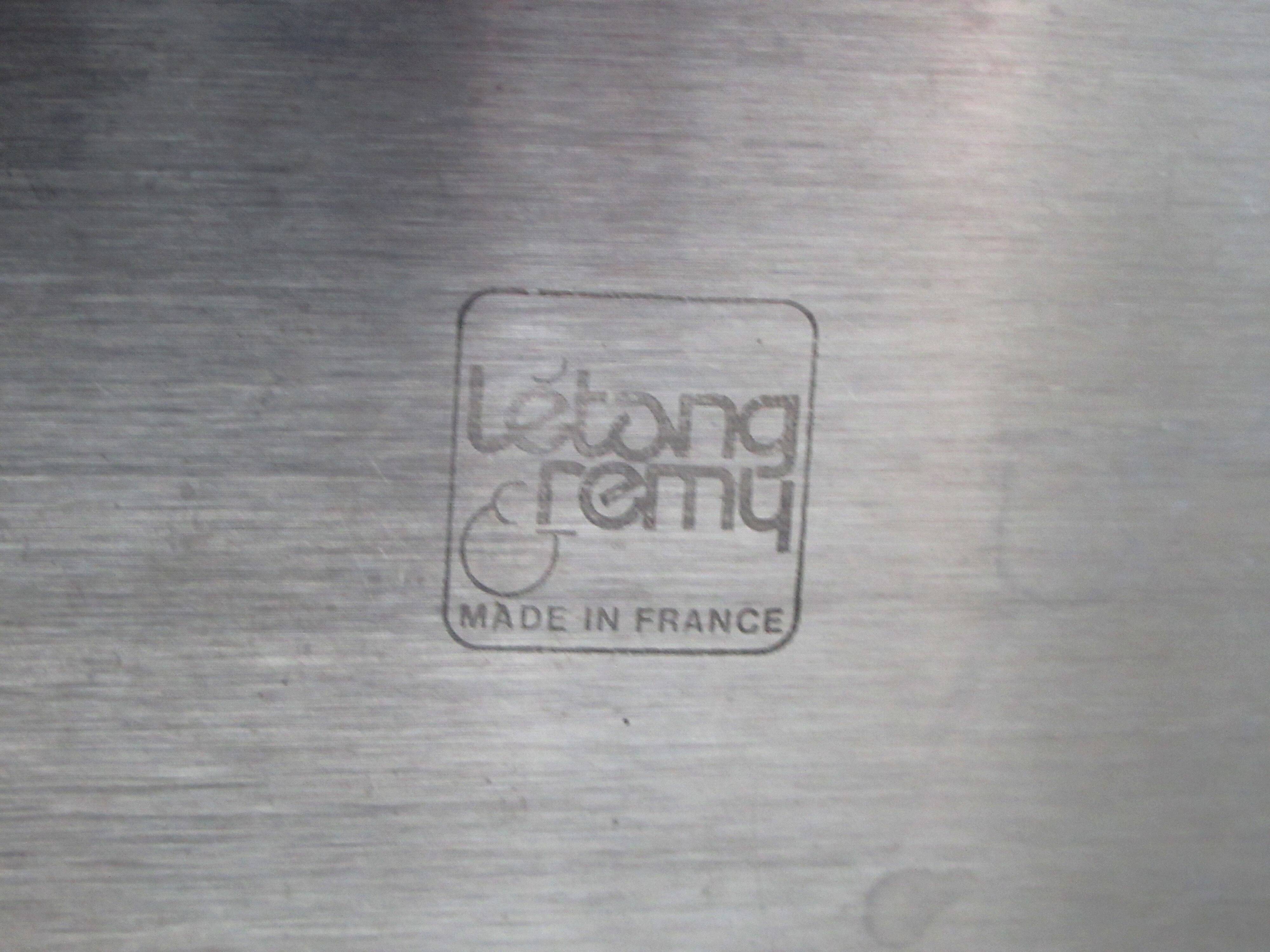 Plateau rectangulaire en métal par Remy Létang