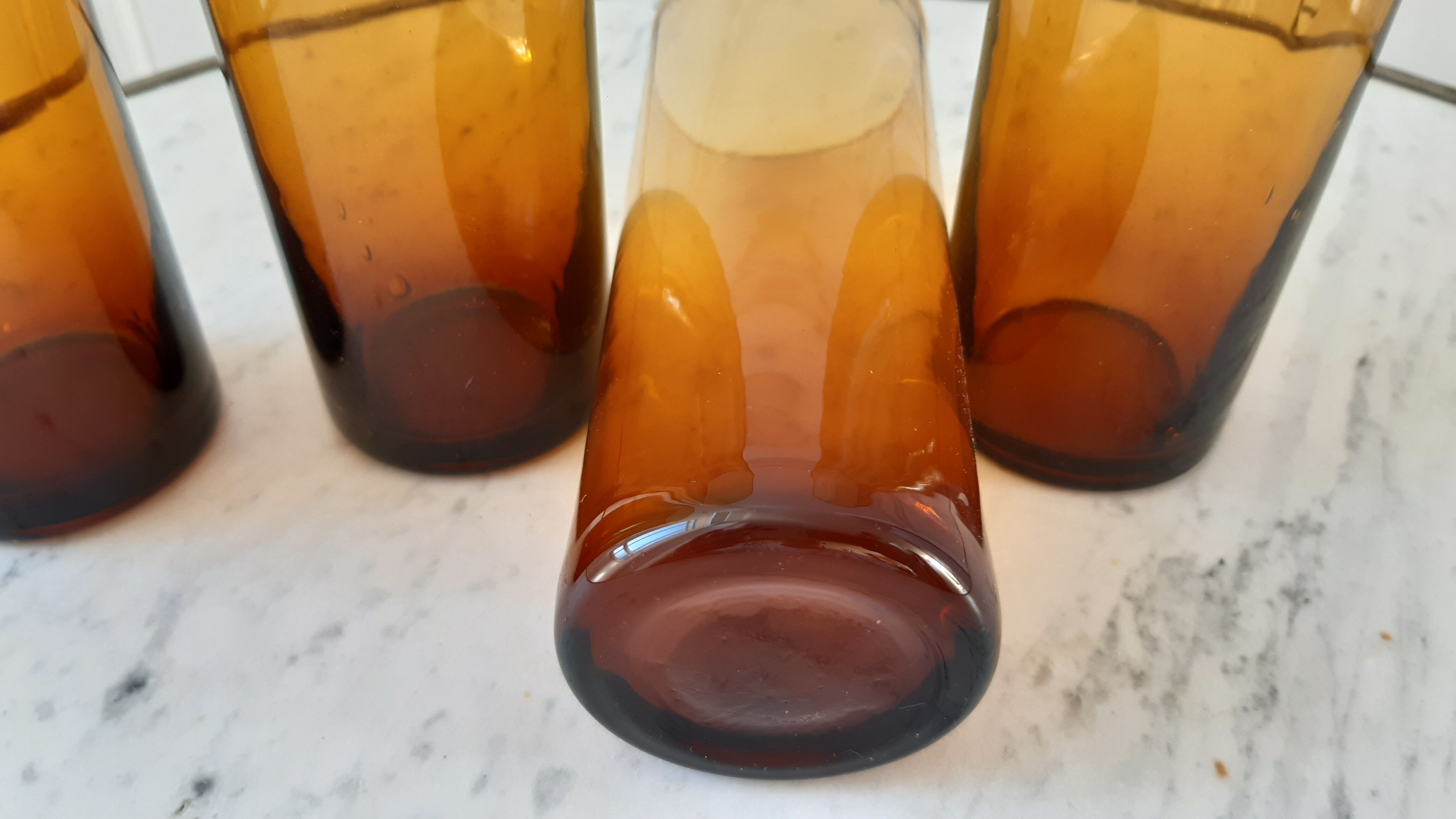Set of 4 amber glass glasses with thick bottoms 70s