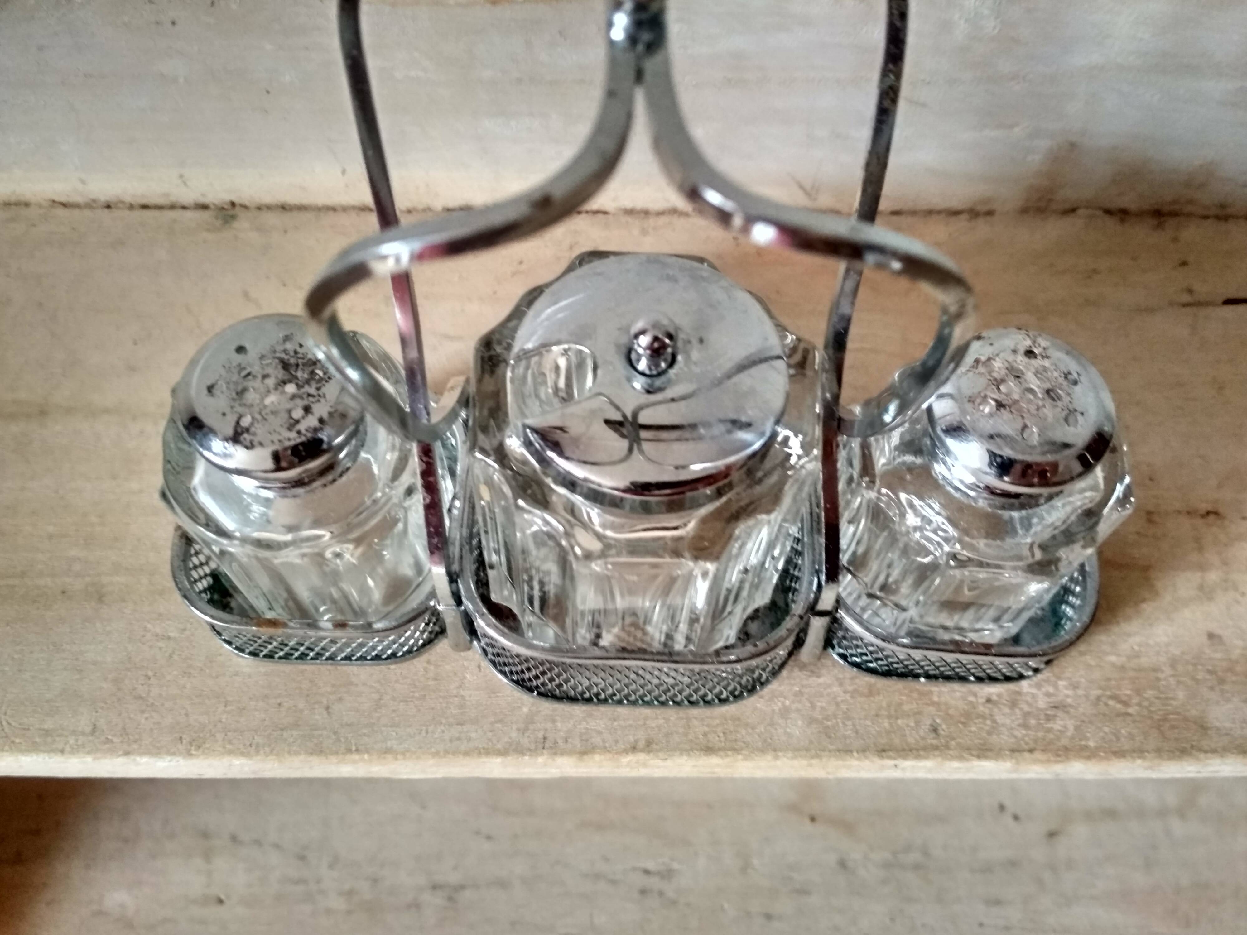 Set of 2 small salt pots and mustard pot in molded glass on their metal servant