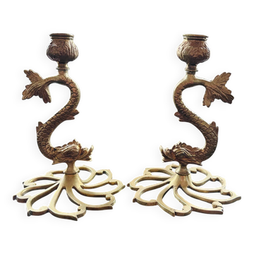 Paire de bougeoirs en bronze doré