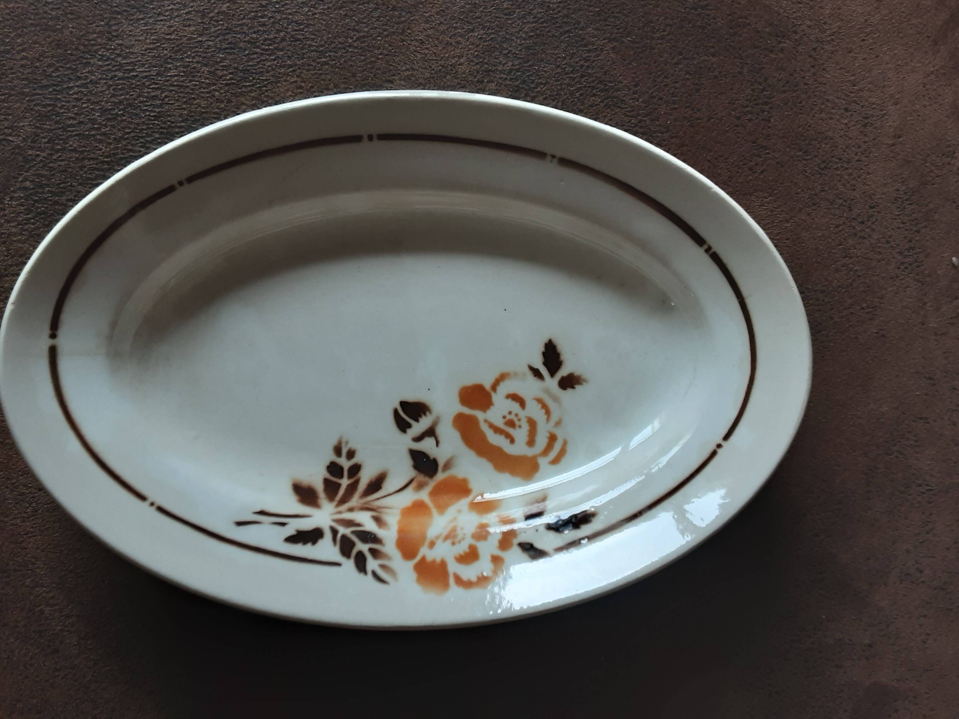 Butter dish. Digoin sarreguemines