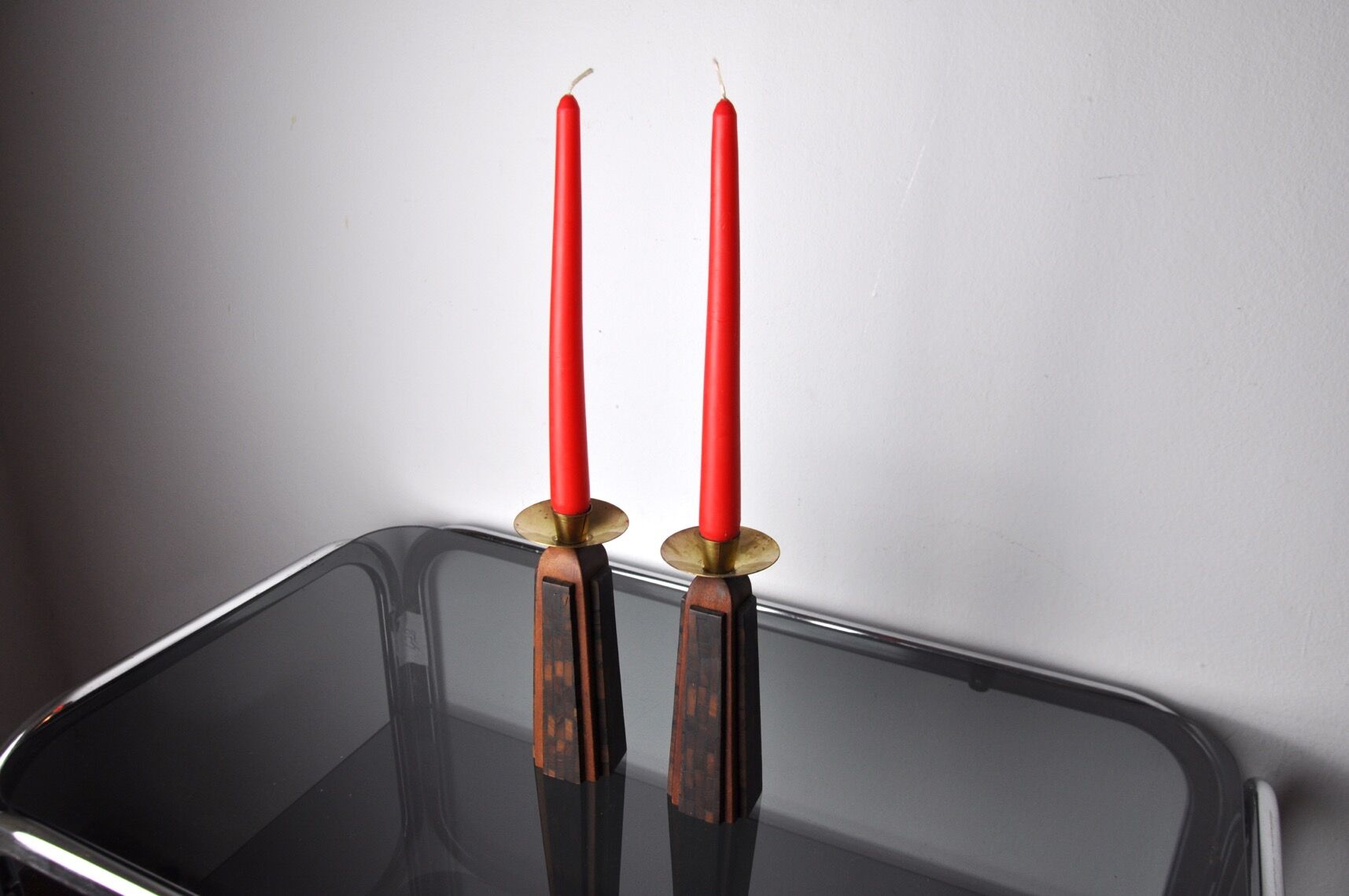 Pair of "David" candlesticks in olive wood, Handcrafted in Israel, 1960
