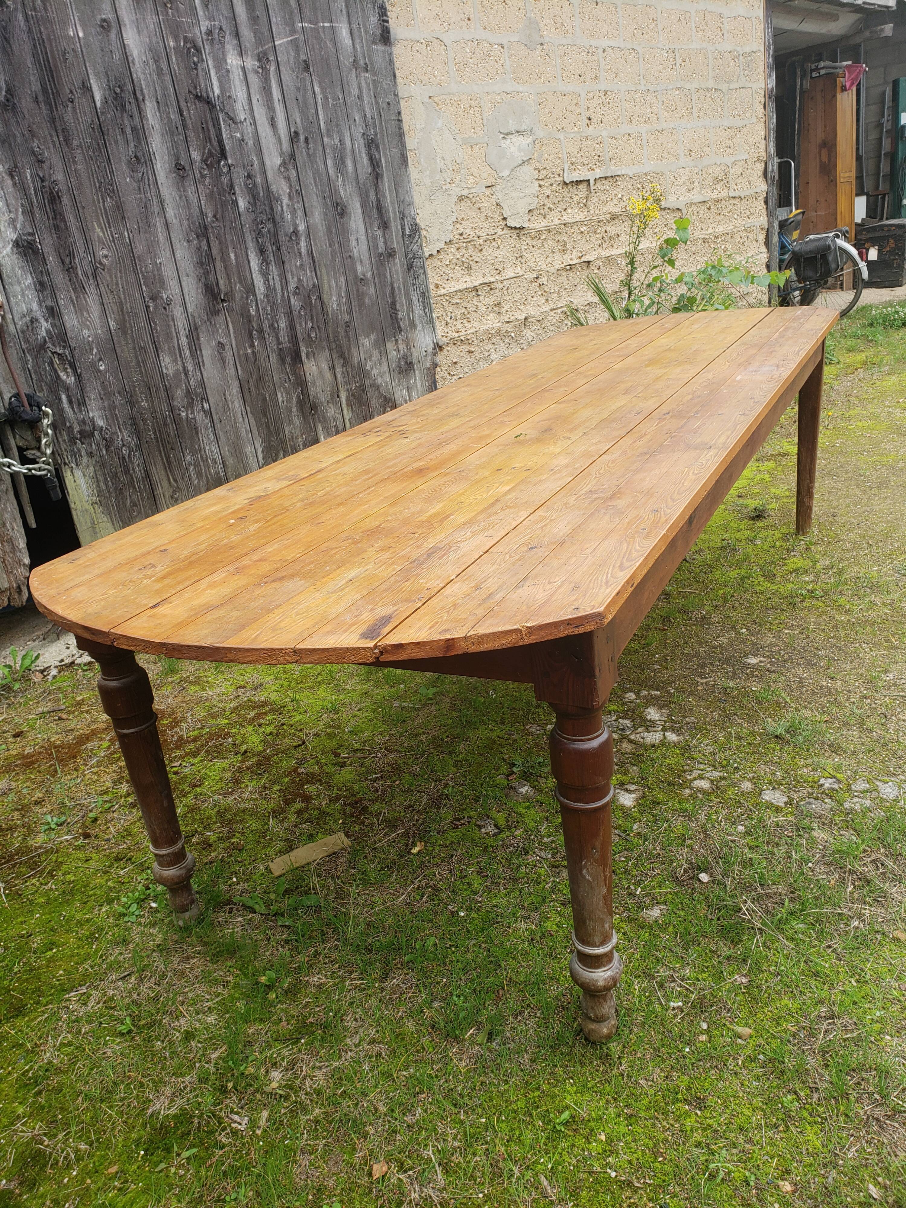Old farm table in pine 3 meters