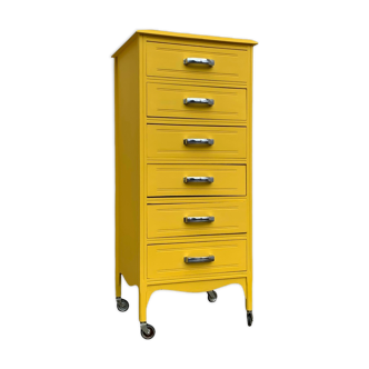 Vintage ragpicker yellow powder 1950