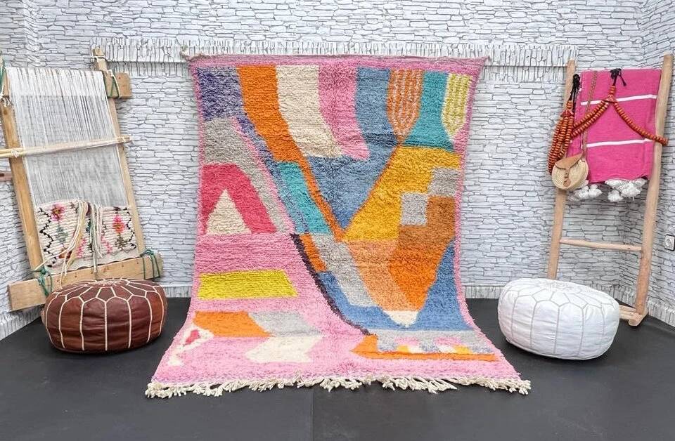 Traditional Moroccan wool rug 3 x 2 m