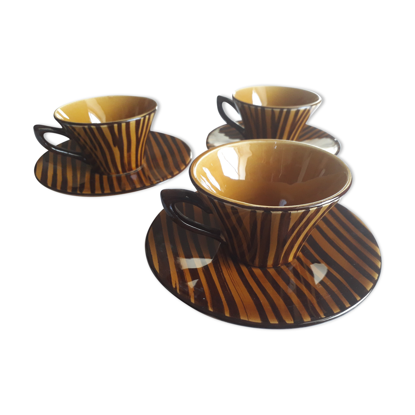 Domino model zebra coffee cups