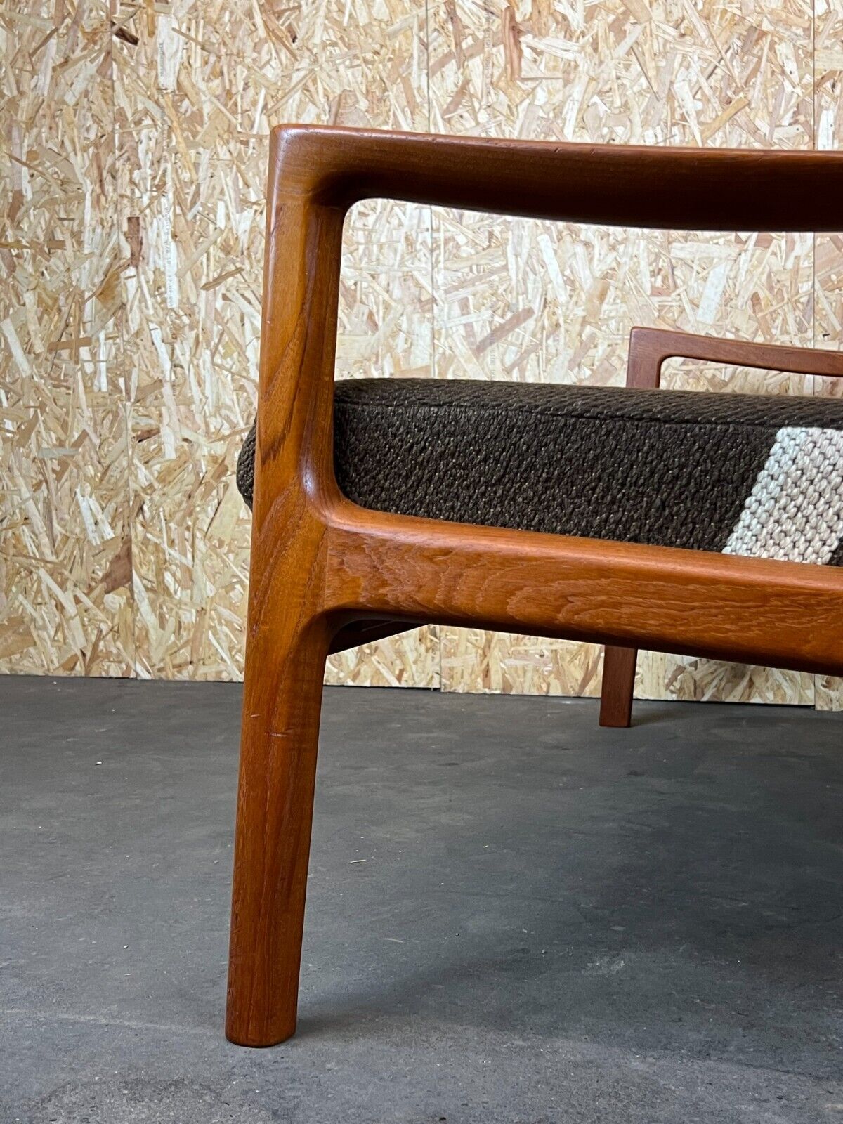 Two-seater canapé by Ole Wanscher, Cado, France & its Danish design, 60s 70s teak.
