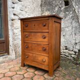 Antique chest of drawers