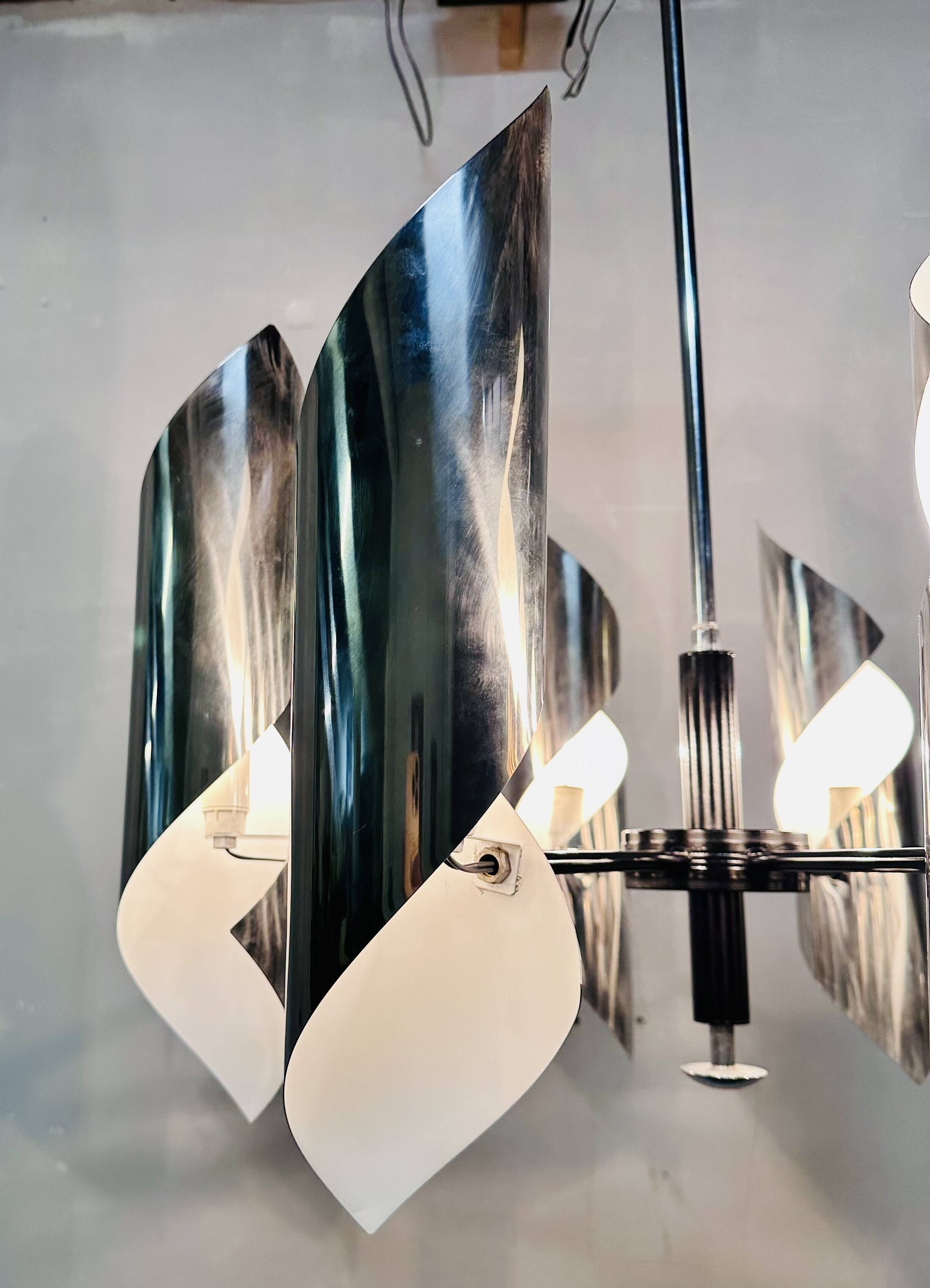 lampadario anni 70 italiano