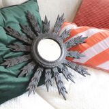 Miroir soleil ancien en bois noire