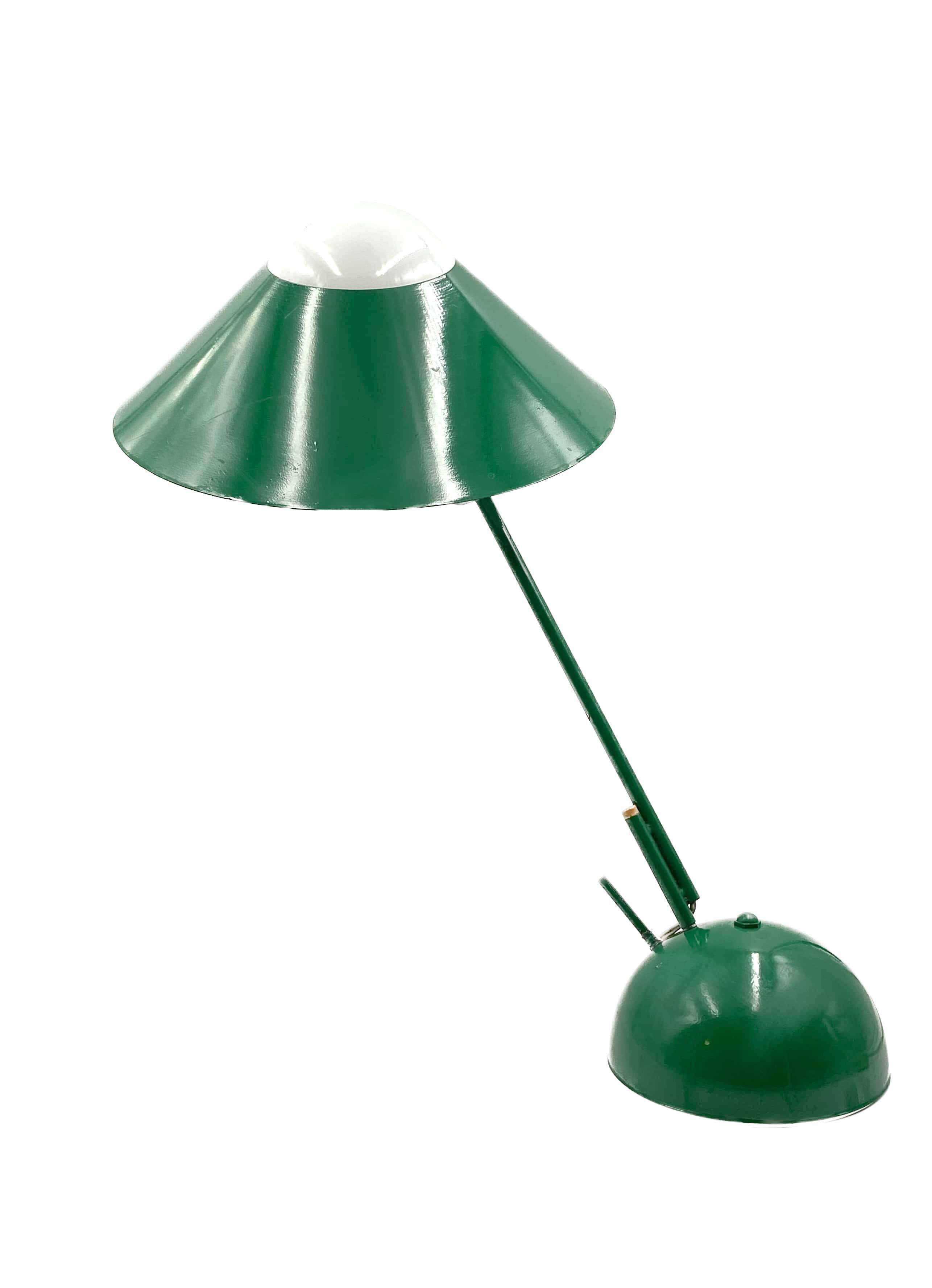 Space Age green table lamp, Italy 1970s