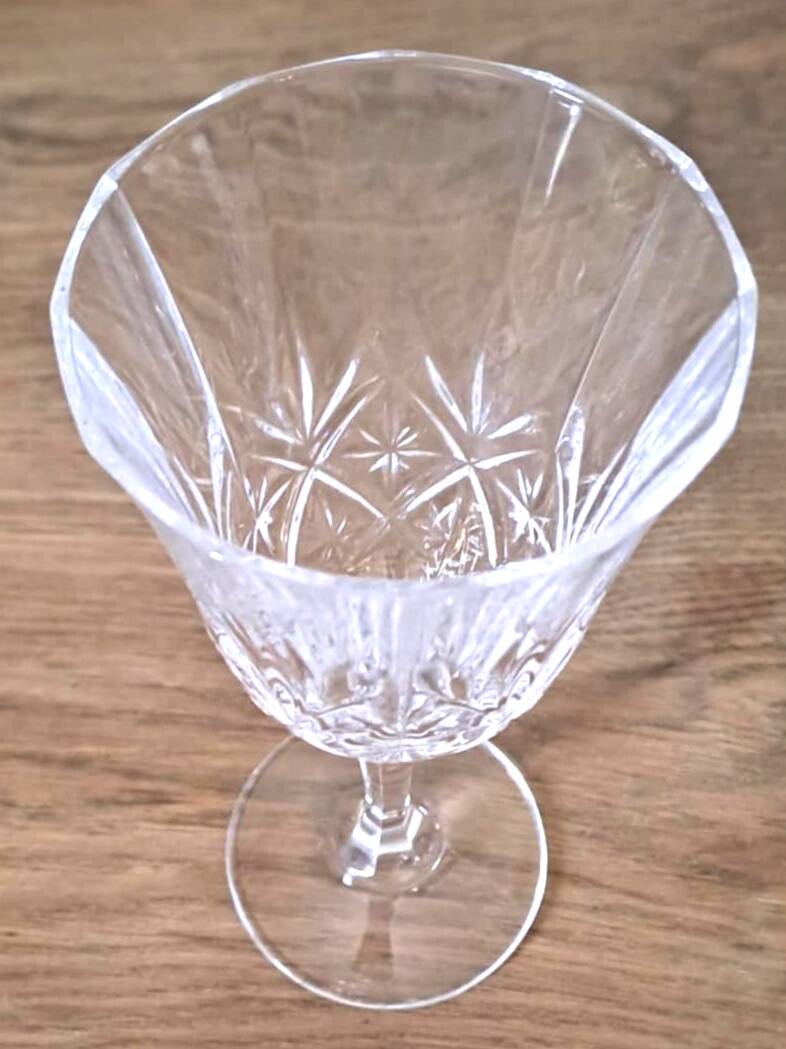 5 crystal stemmed glasses