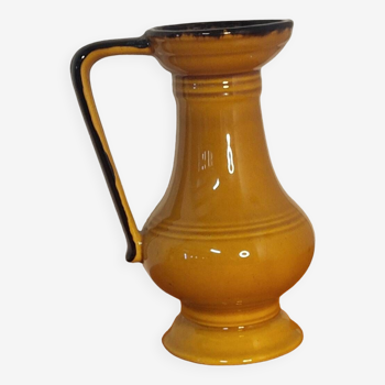 Mustard pitcher